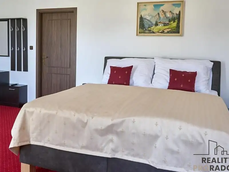 Prodej ubytovacího zařízení 744 m², Český Krumlov – náhled fotky 3