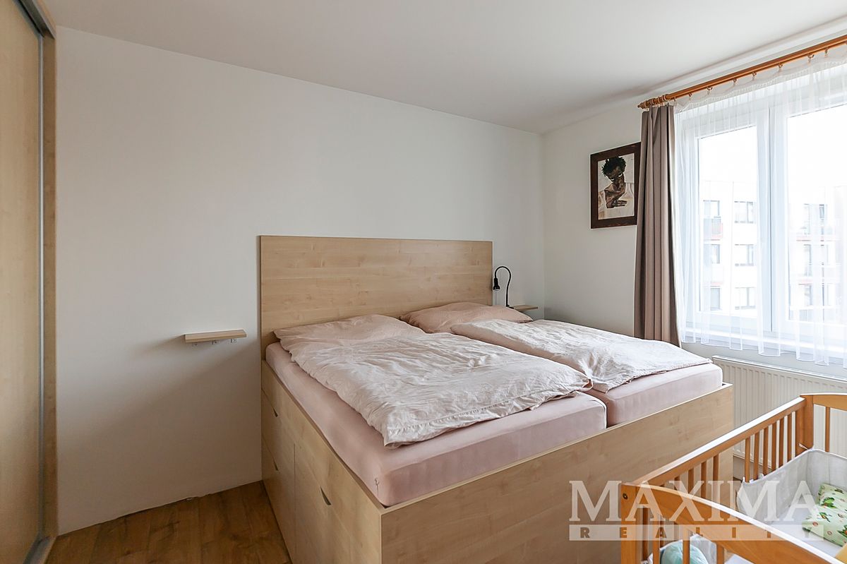 Pronájem bytu 3+kk 86 m² – fotografie 4