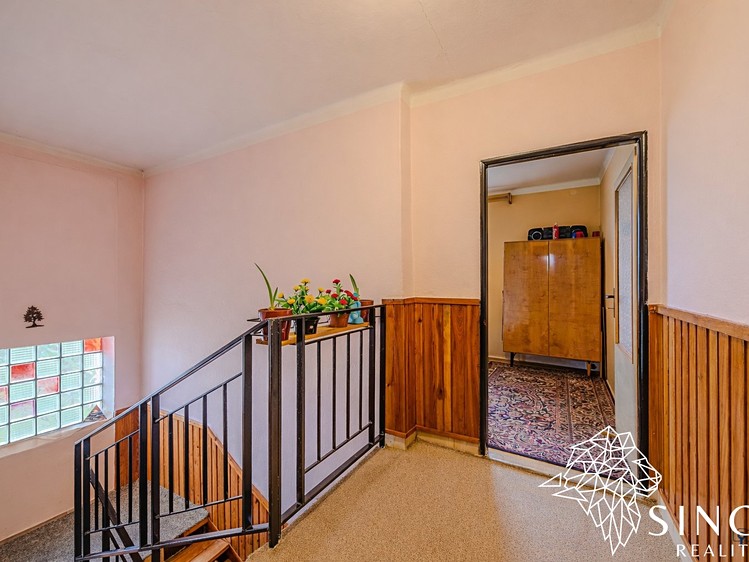 Prodej domu, 235 m² (14 z 32)