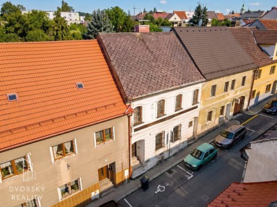 Prodej  rodinného domu 359 m², pozemek 500 m²