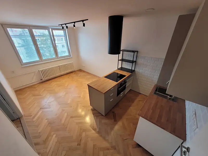 Pronájem bytu 3+kk 66 m², Kladno – náhled fotky 2