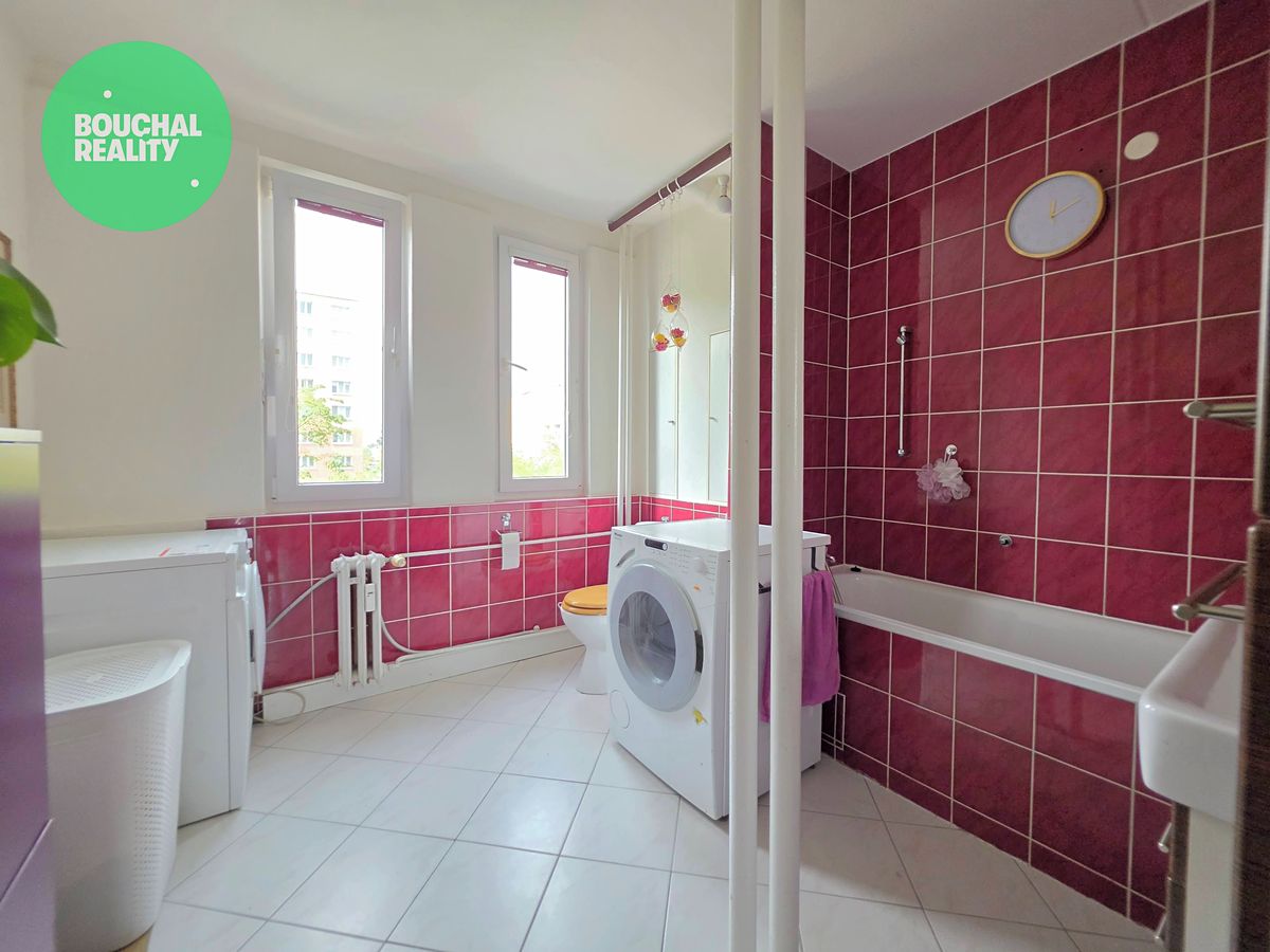 Pronájem bytu 4+1 92 m² – fotografie 3