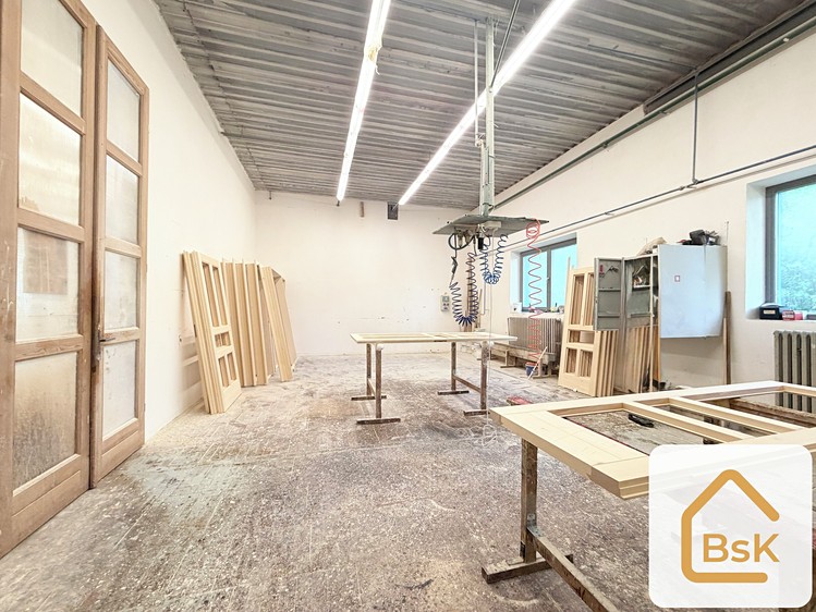 Prodej komerčního prostoru, 2 800 m² (20 z 42)