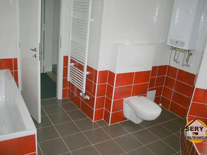 Pronájem bytu 1+kk 44 m², Jihlava – náhled fotky 2