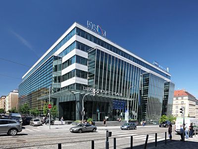 Pronájem kanceláře 420 m²