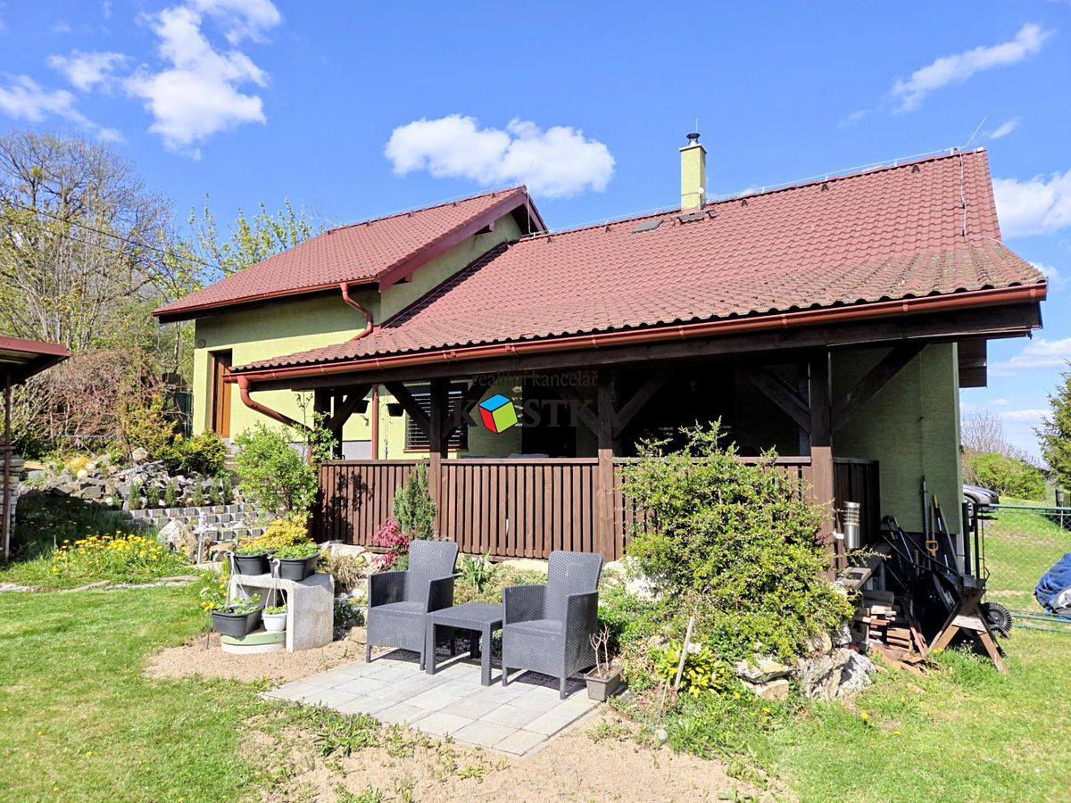 Prodej rodinného domu 142 m², pozemek 969 m² – fotografie 5