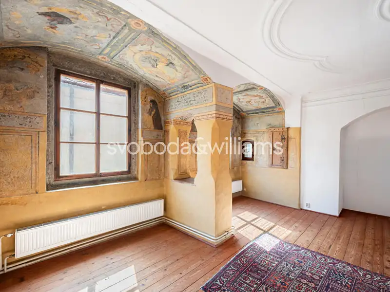 Prodej rodinného domu 198 m², pozemek 89 m², Slavonice – náhled fotky 2