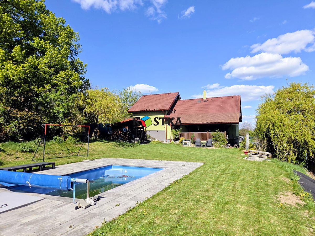 Prodej rodinného domu 142 m², pozemek 969 m² – fotografie 4