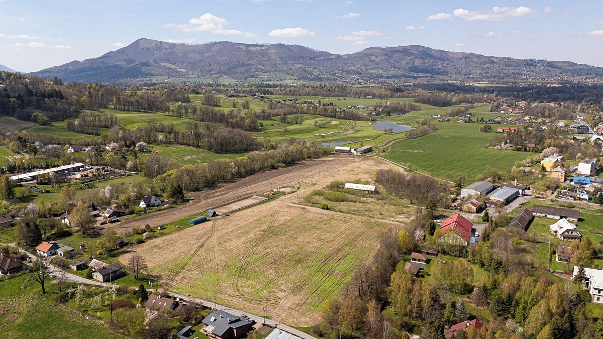 Prodej komerčního pozemku 60074 m², Ostravice – fotka 1 z 3