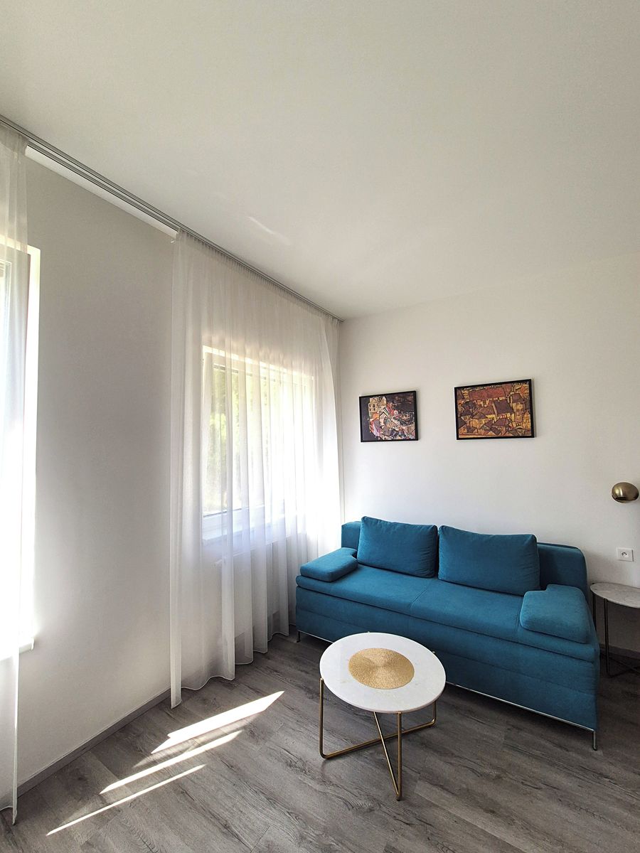 Pronájem bytu 1+kk 40 m² – fotografie 5