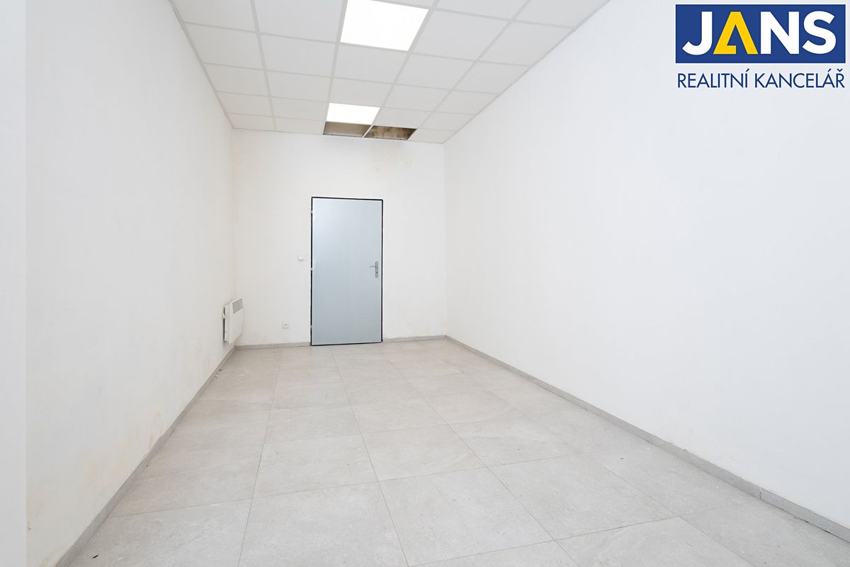 Prodej obchodního prostoru 86 m² – fotografie 4