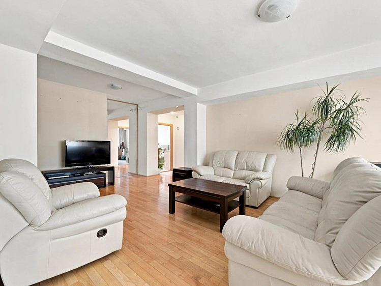 Wohnung 3+kk zum Kauf, 94 m² (3 von 22)