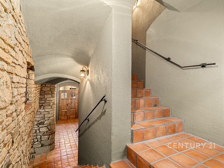 Haus zum Kauf, 370 m² (14 von 58)