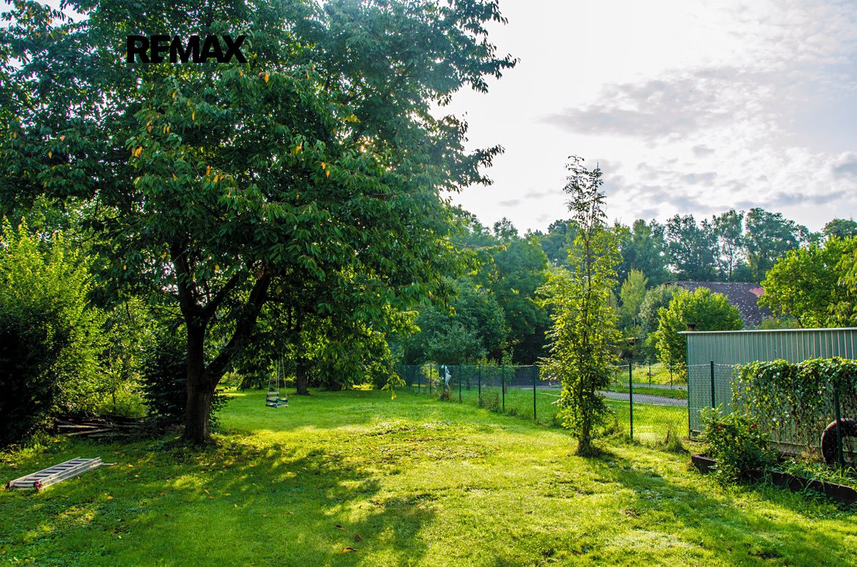 Prodej stavebního pozemku 606 m² – fotografie 2