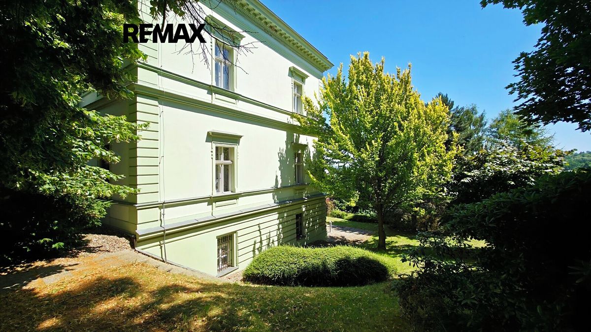 Prodej vily 683 m², pozemek 5301 m² – fotografie 5