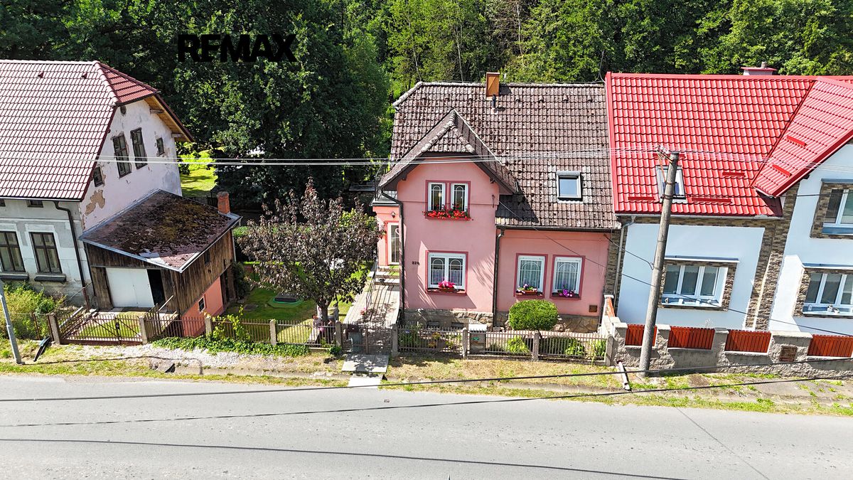 Prodej rodinného domu 100 m², pozemek 160 m² – fotografie 3