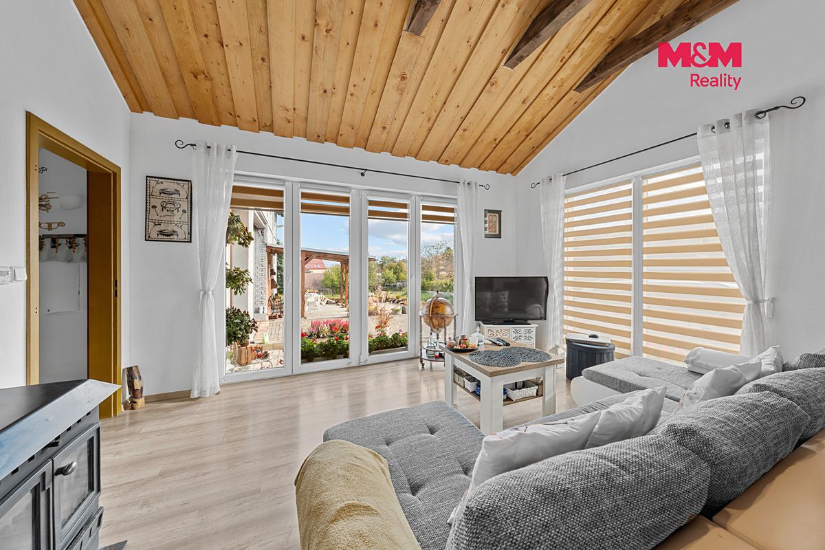 Prodej rodinného domu 207 m², pozemek 2307 m² – fotografie 4