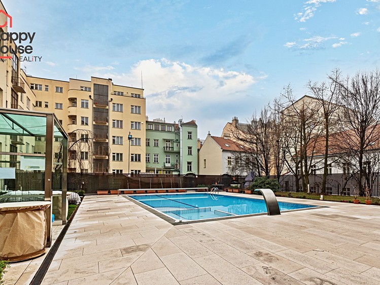 Pronájem komerčního prostoru, 224 m² (17 z 18)