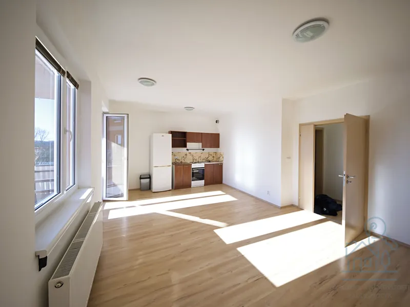 Pronájem bytu 1+kk 32 m², U Kamýku, Praha - Kamýk – foto 3
