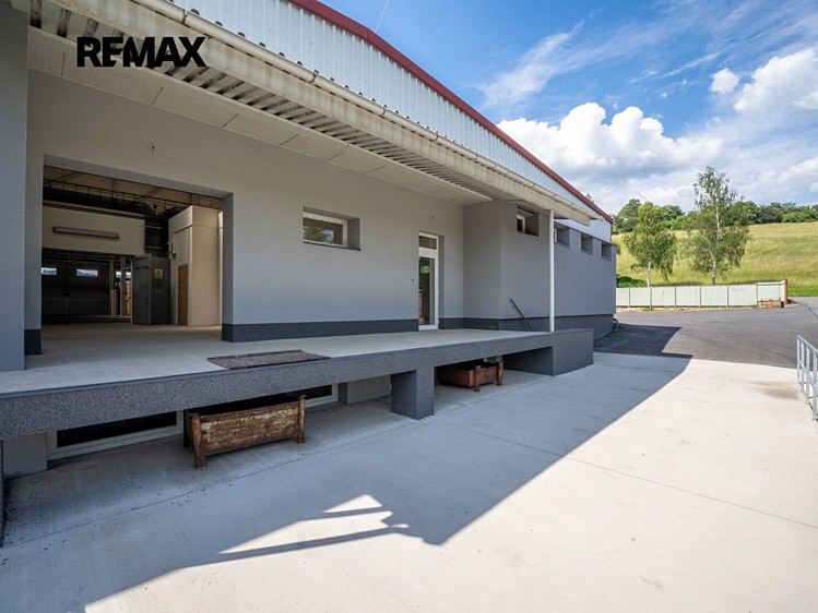 Комерційне приміщення в оренду, 1 335 м² (9 з 17)
