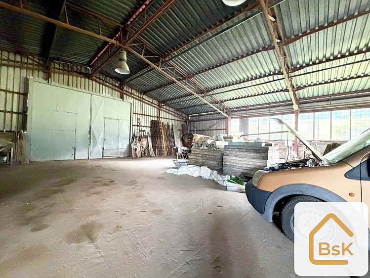 Prodej komerčního prostoru, 2 800 m² (30 z 42)