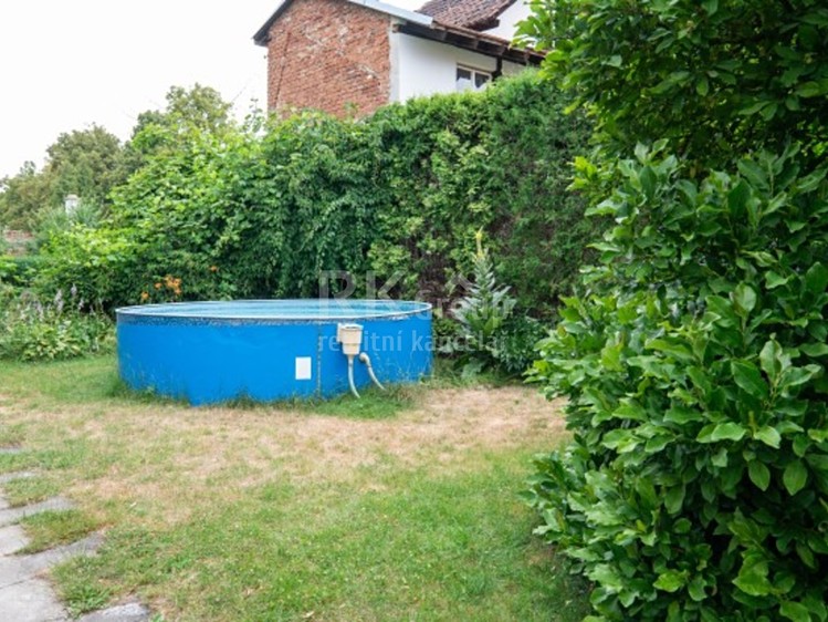 Prodej nemovitosti, 1 144 m² (27 z 31)