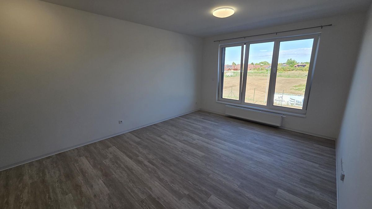 Pronájem bytu 2+kk 60 m² – fotografie 4