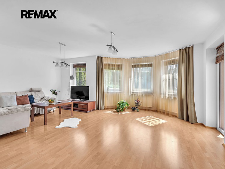 Haus zum Kauf, 224 m² (3 von 52)