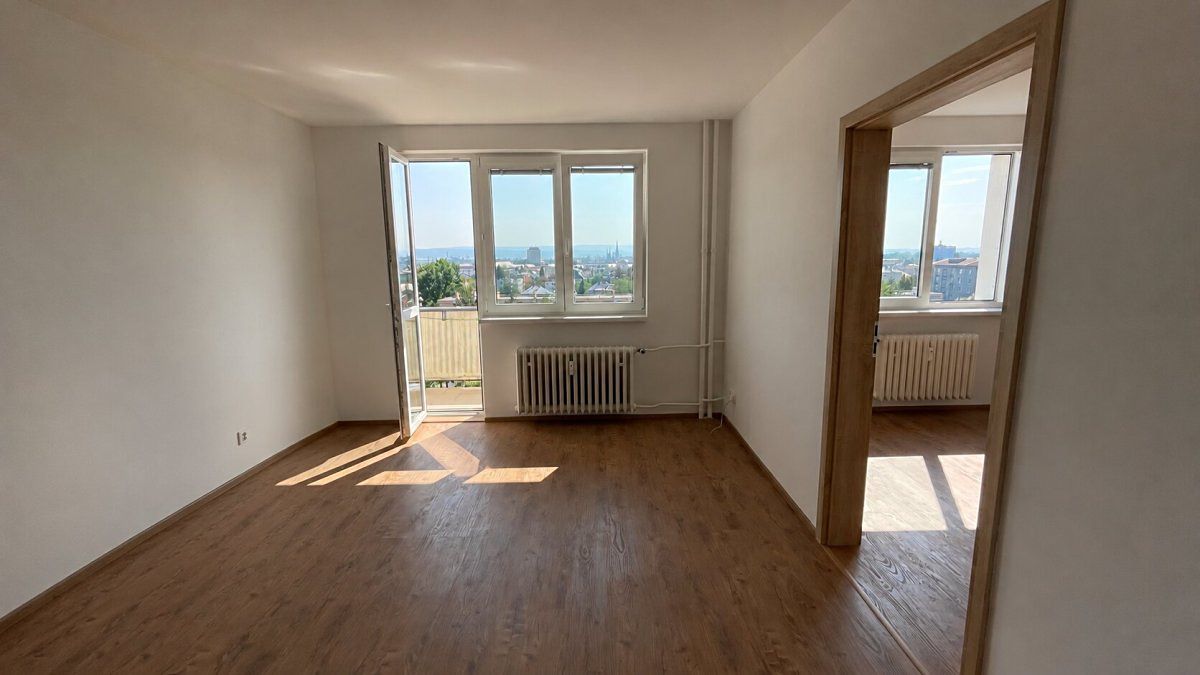 Pronájem bytu 3+1 61 m² – fotografie 3