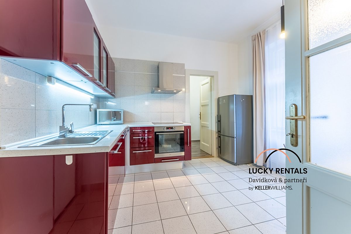 Pronájem bytu 3+1 135 m² – fotografie 4