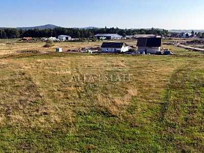 Prodej pozemku, 1 060 m² (3 z 12)
