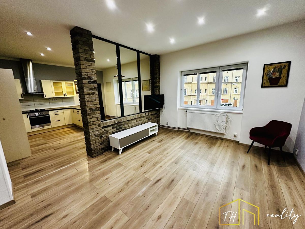 Prodej vícegeneračního domu 180 m², pozemek 147 m² – fotografie 5