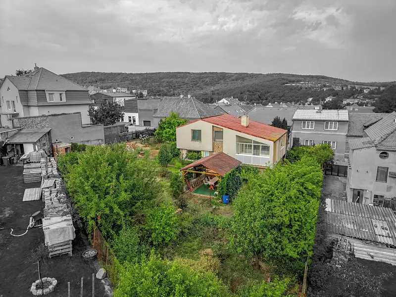 Prodej rodinného domu 298 m², pozemek 862 m², Bílina – náhled fotky 3