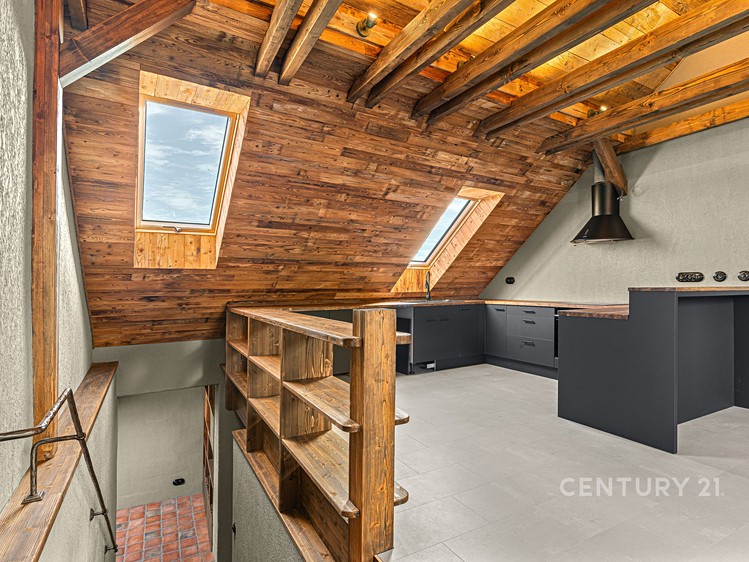 Prodej komerčního prostoru, 370 m² (23 z 58)
