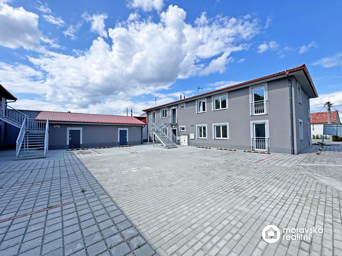 Pronájem bytu 2+1 55 m²