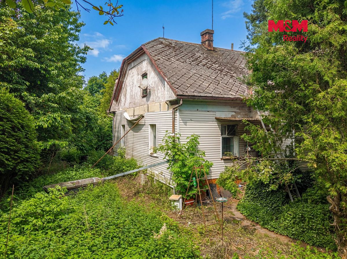Prodej rodinného domu 300 m², pozemek 2458 m² – fotografie 5