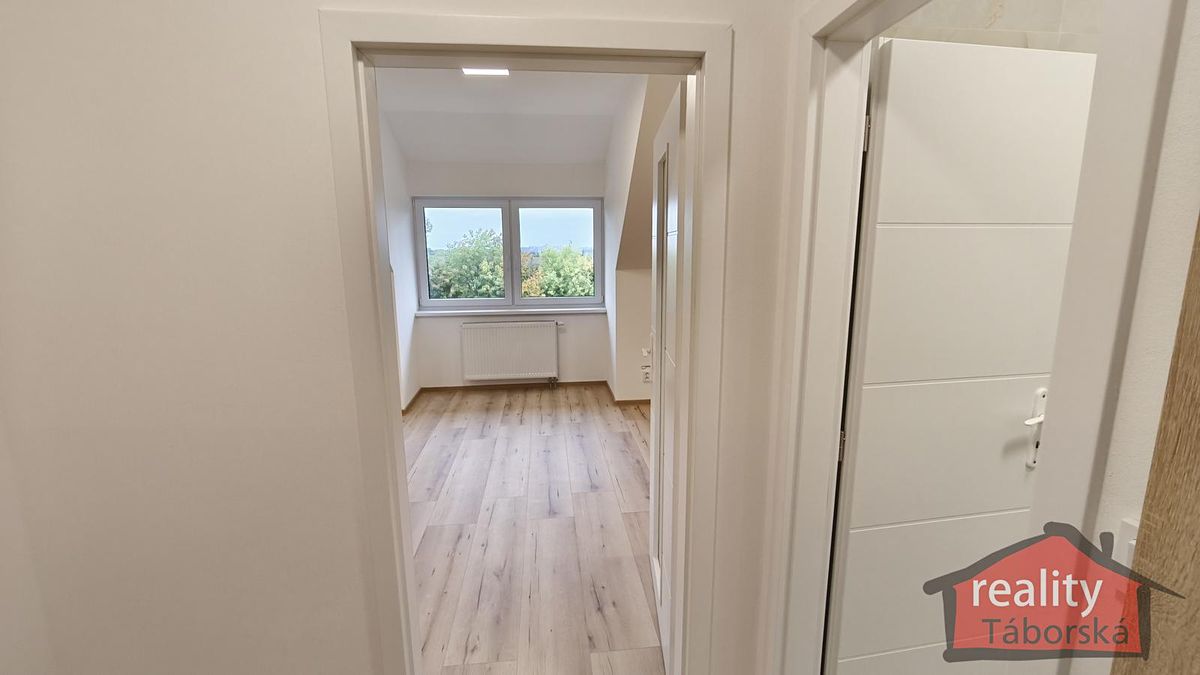 Prodej bytu 1+kk 35 m² – fotografie 2