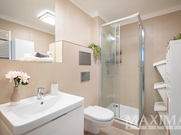 Квартира 4+kk на продаж, 114 м² (9 з 30)