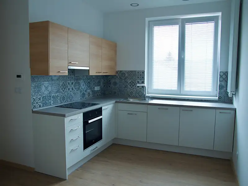 Pronájem bytu 1+kk 26 m², Písek – náhled fotky 1