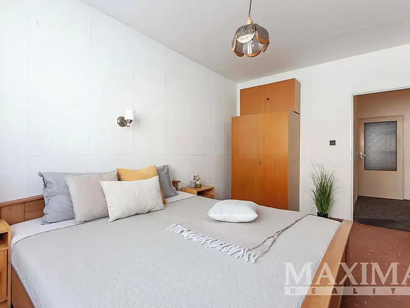 Prodej bytu 3+1 78 m², Praha – náhled fotky 2