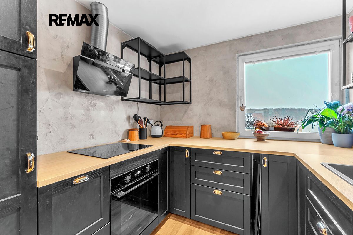 Prodej rodinného domu 117 m², pozemek 334 m² – fotografie 2