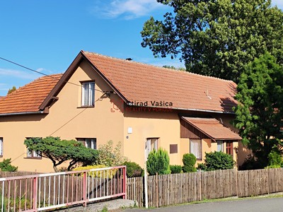 Prodej  rodinného domu 200 m², pozemek 1 750 m²