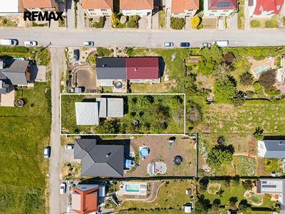 Prodej stavebního pozemku 885 m²