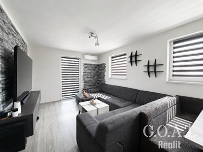 Prodej bytu 4+kk, 74 m² (2 z 28)