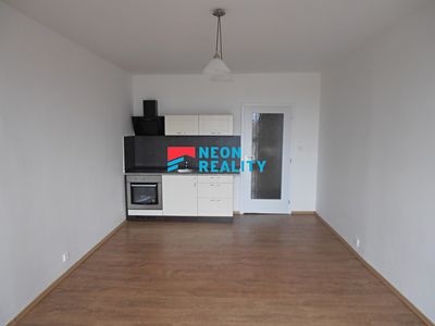 Pronájem bytu 1+kk 32 m²