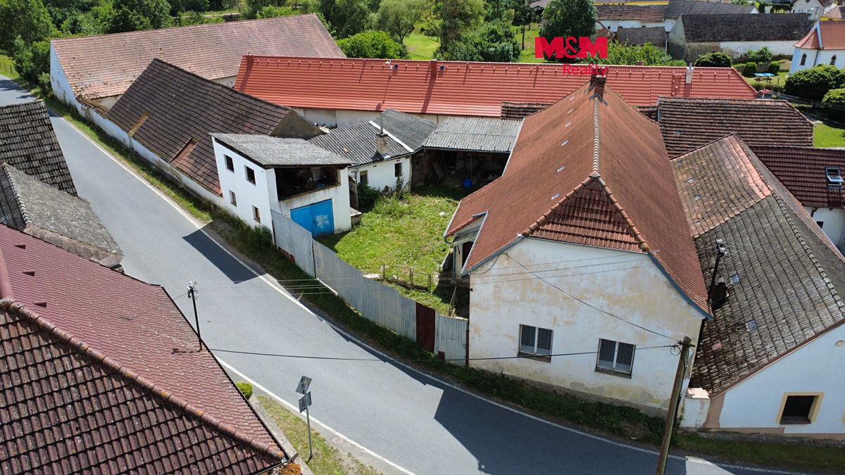 Prodej rodinného domu 88 m², pozemek 488 m²