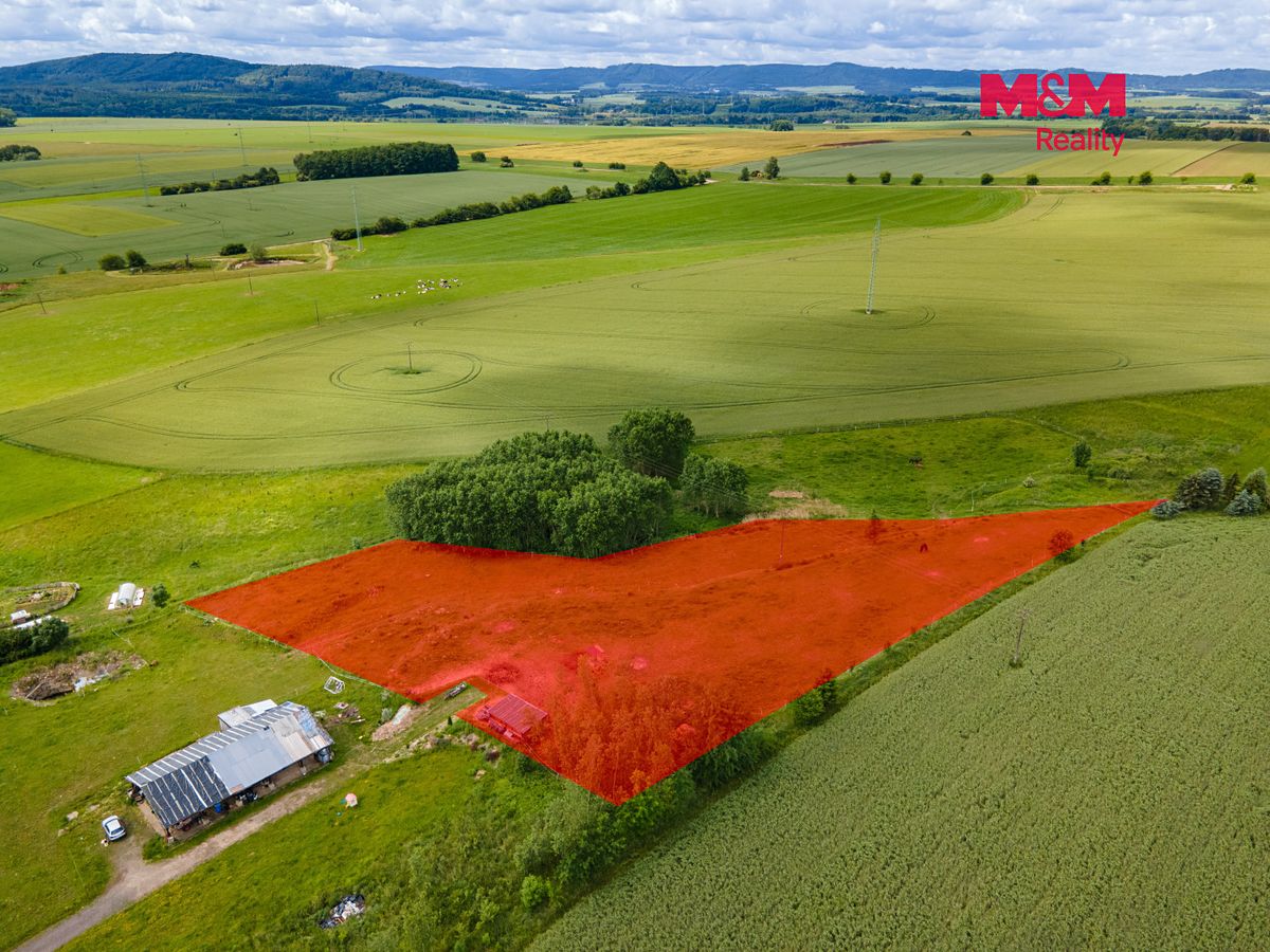 Prodej stavebního pozemku 8105 m² – fotografie 2