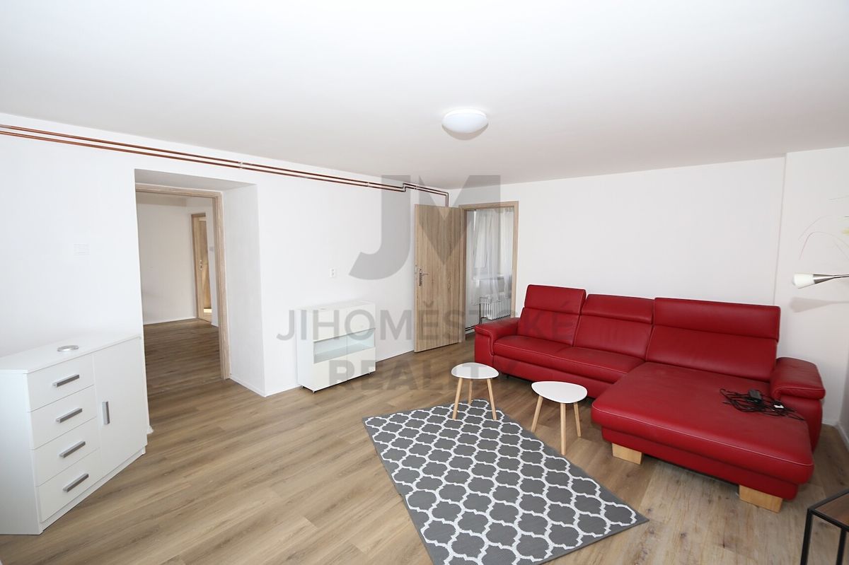 Pronájem rodinného domu 90 m², pozemek 231 m² – fotografie 3