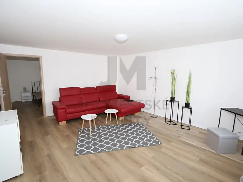 Pronájem rodinného domu 90 m², pozemek 231 m², Praha – náhled fotky 3