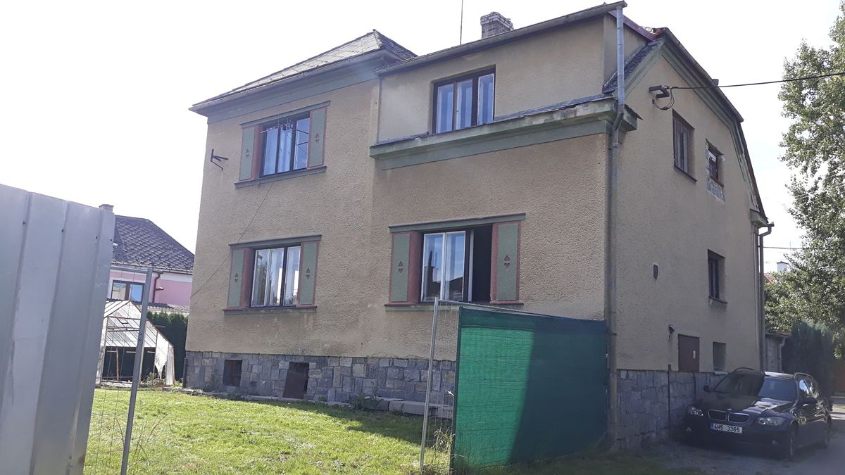 Prodej vícegeneračního domu 259 m², pozemek 856 m² – fotografie 5